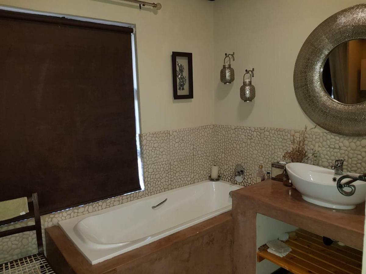 Lodge Twentyfour Mabalingwe Nature Reserve بيلا-بيلا المظهر الخارجي الصورة